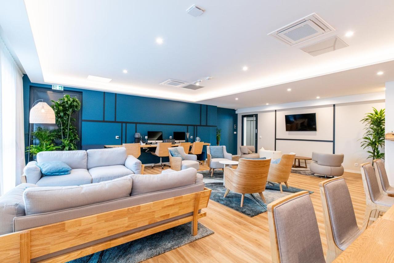 Woods Geneve-thoiry Hotel